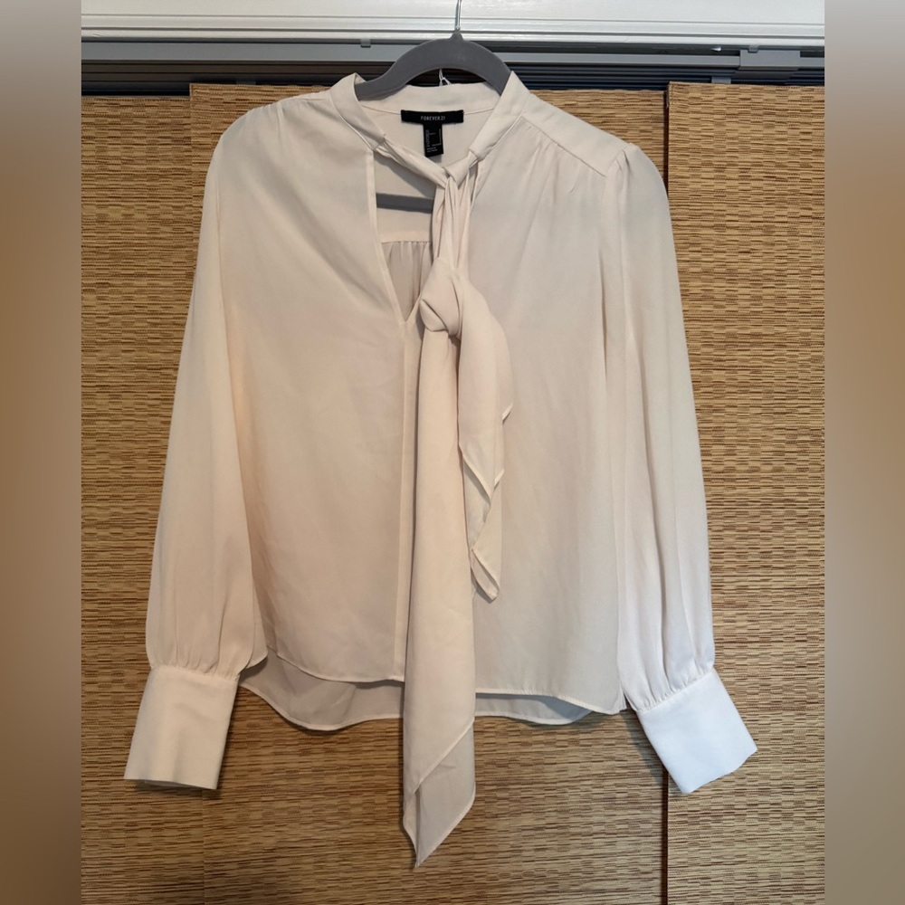 Forever21 Sheer White, Tie, Blouse, size Small